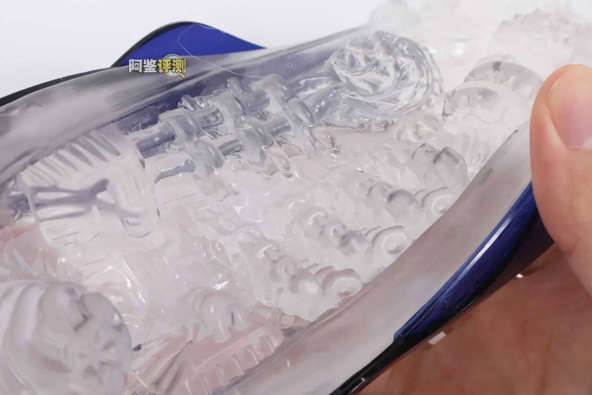 TENGA FLIP360 午夜紫 und 极光绿: Test der gedrehten Geometrie