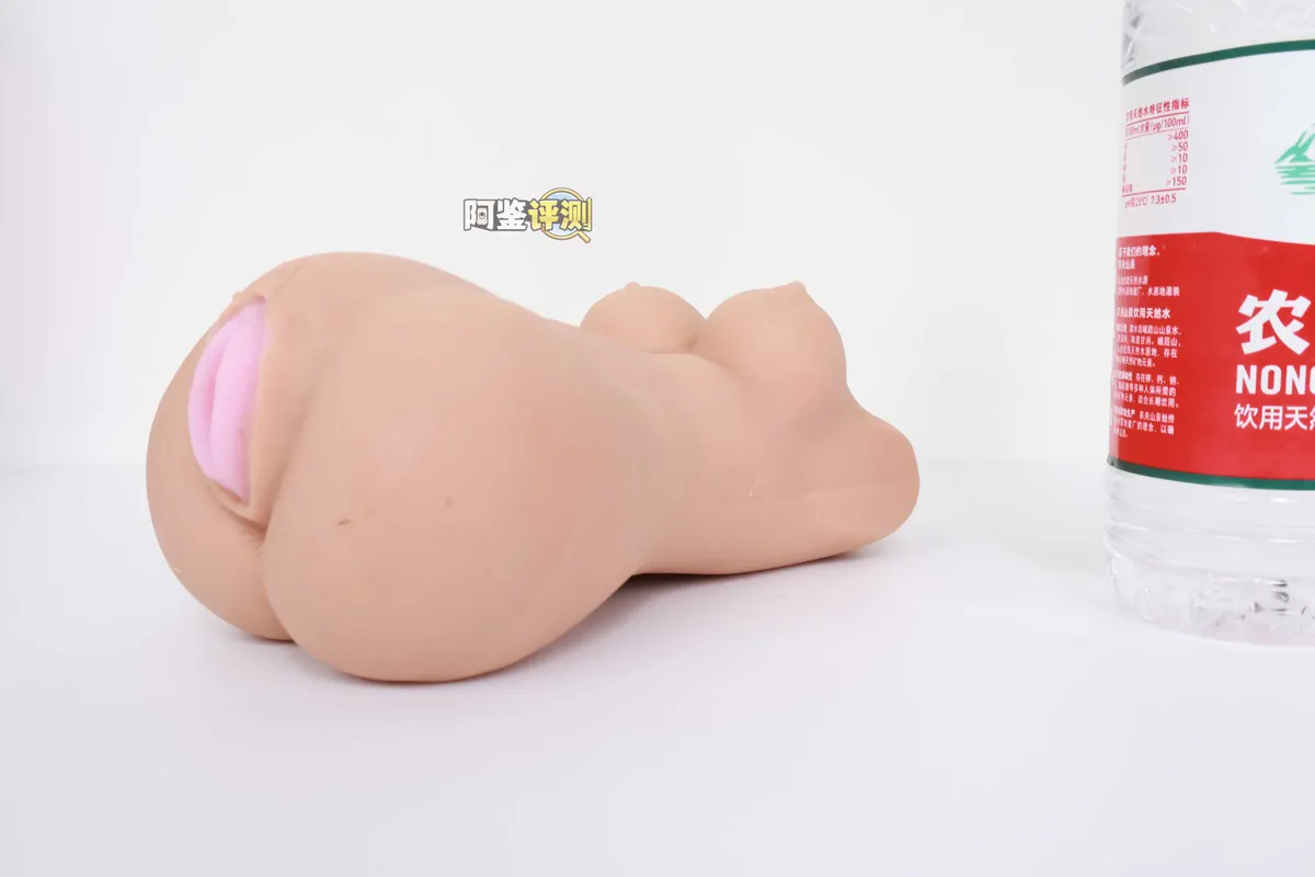 魔眼 超丰满辣妹: Test feiner Struktur bei ungleichmäßiger Stützung