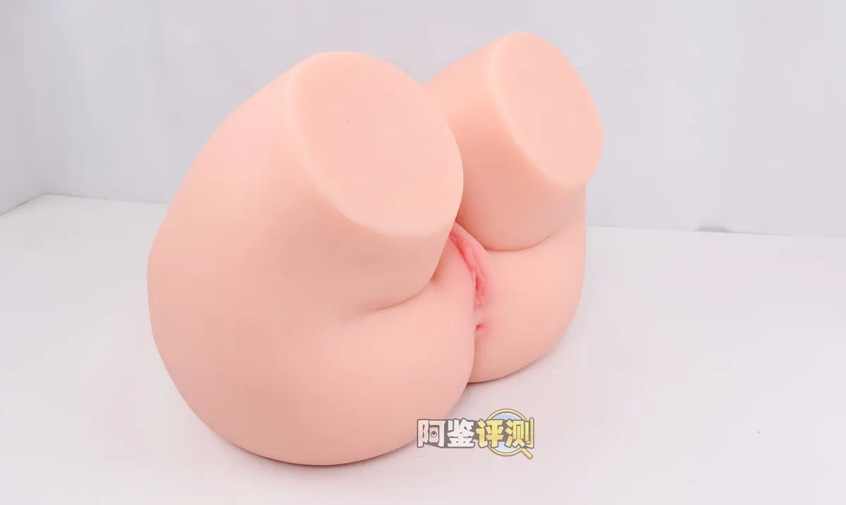 傲川 臀娘 im Test