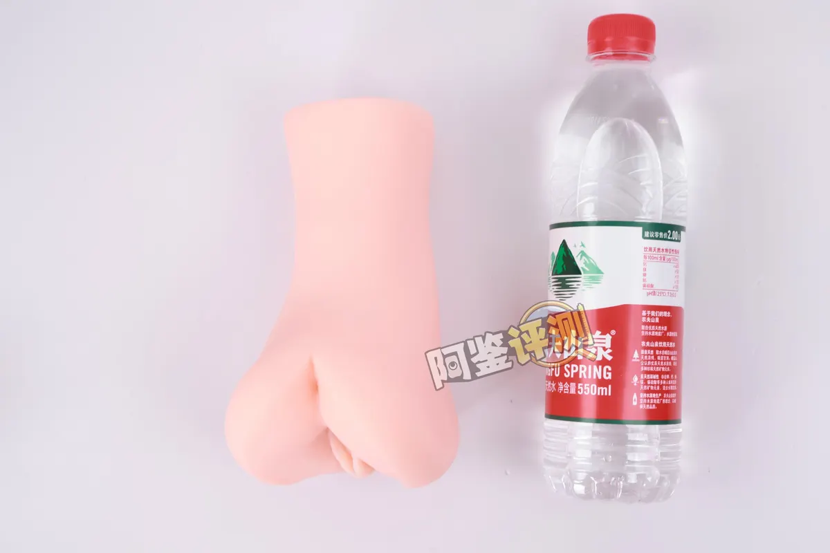 本形 玩偶姐姐: Festeres Material und flache Kanaltextur