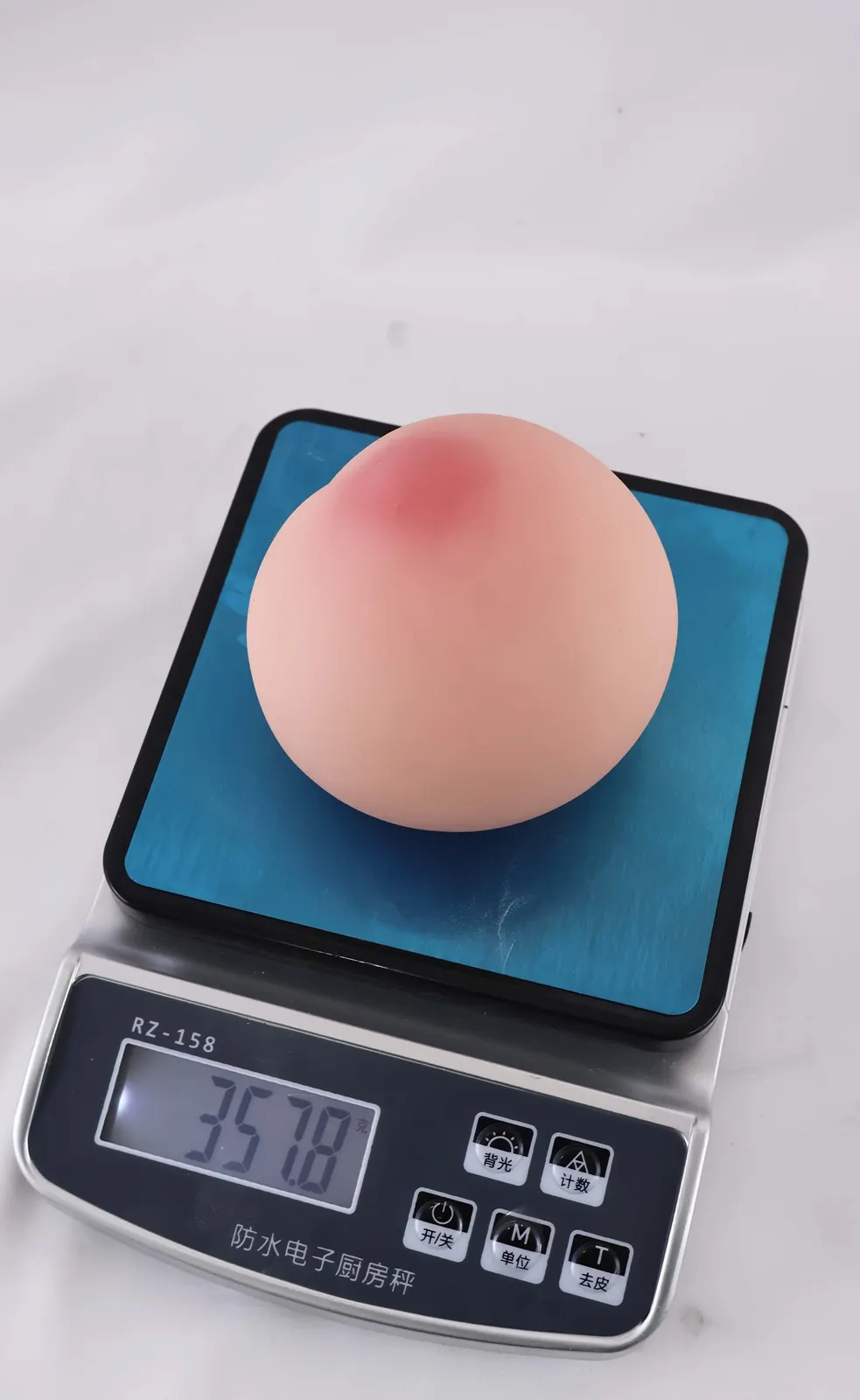 GOSE 桃仙: compact size with limited stretch